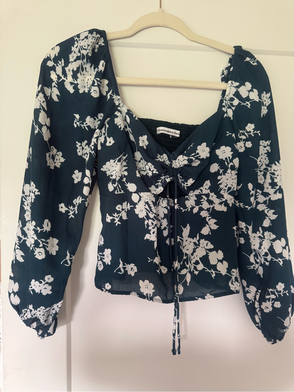 Abercrombie & Fitch Forest Green and White Floral Tie-Front Blouse